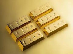 美关税政策冲击，美元弱势助力，黄金白银亚盘技术面支撑低吸操作